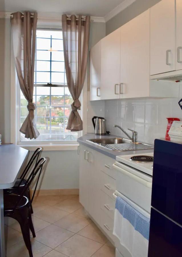 Comfortable 3 Bedroom Apartment In Trendy Haberfield ซิดนีย์ ภายนอก รูปภาพ